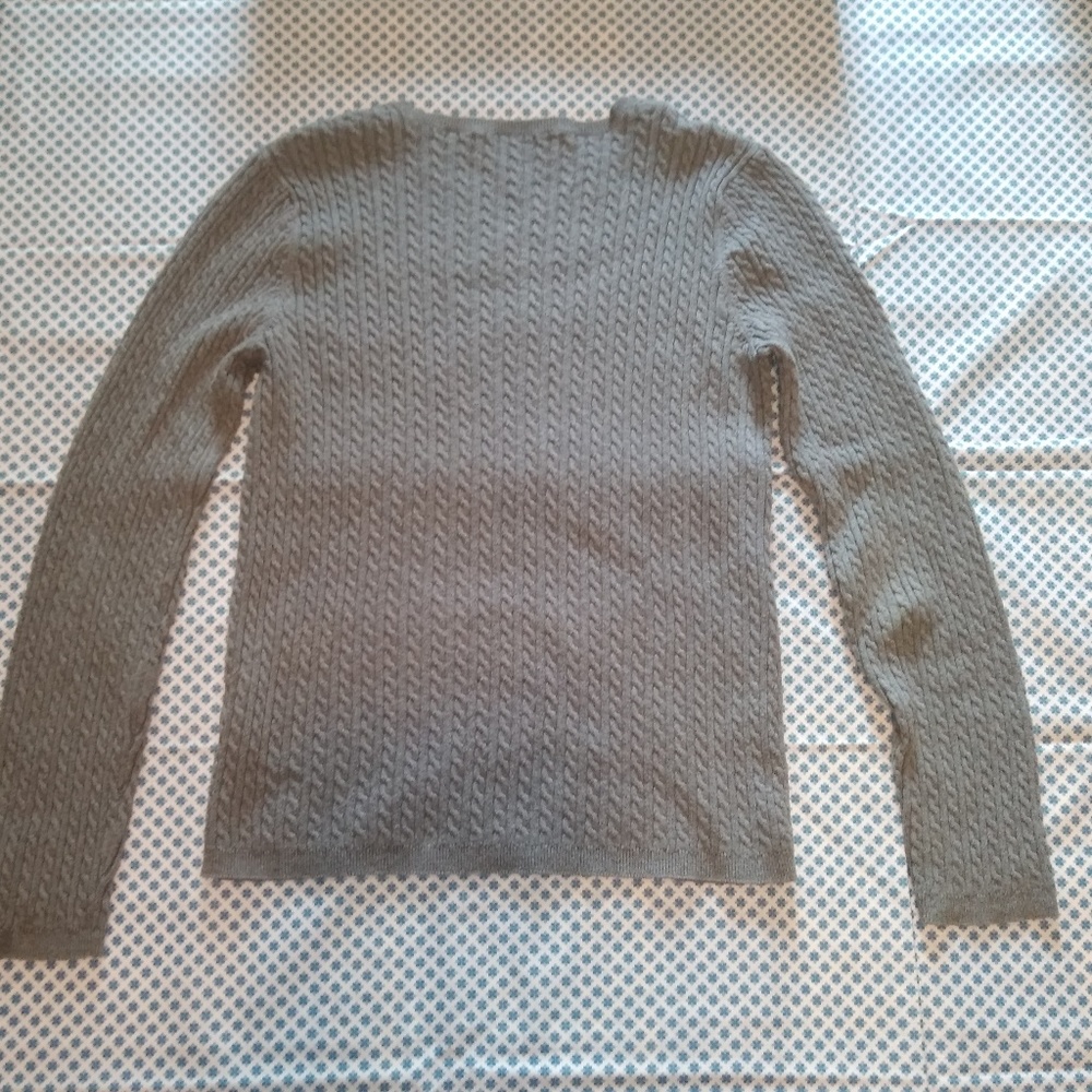 Sweater - Picture 2 of 4